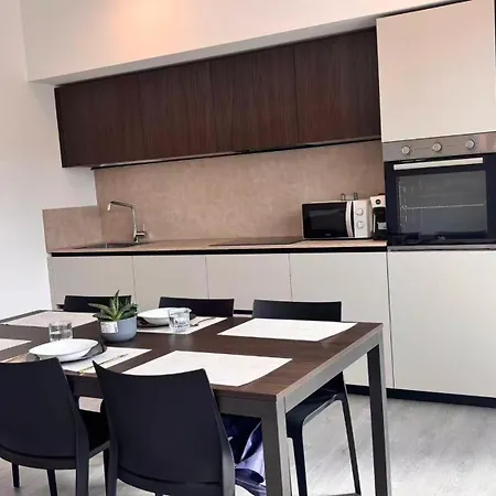 公寓 Mestre, New 3 With 3 Baths