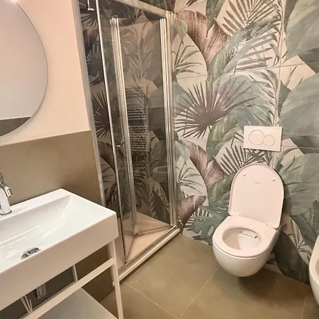 Mestre, New 3 With 3 Baths 公寓