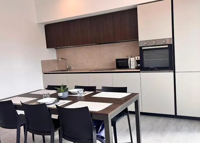Apartamento Mestre, New 3 With 3 Baths