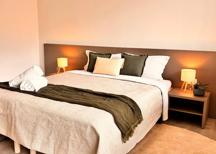 Mestre, New 3 With 3 Baths Apartamento *
